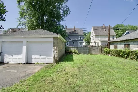 76 Mapledell St, Springfield, MA 01109 photo 29