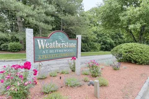 44 Weatherstone Dr #44, Worcester, MA 01604