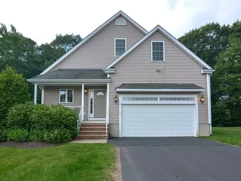 59 Lawrence Dr #59, Franklin, MA 02038