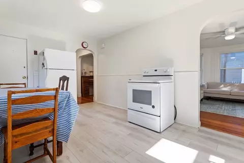 34 Eustis St, Saugus, MA 01906 photo 9