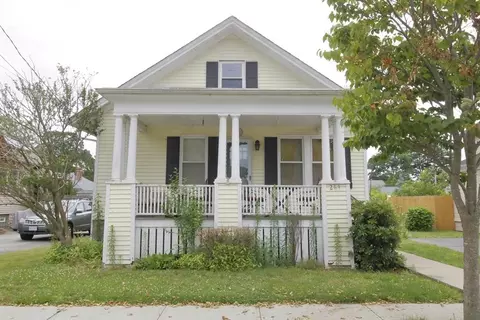 263 Newbury St, Fall River, MA 02720 photo 3