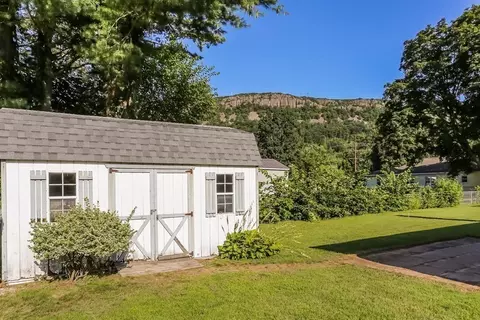 5 Plaza Ave, Easthampton, MA 01027 photo 13