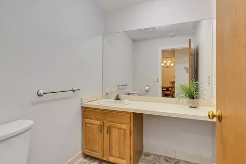 Bath - 140 Thistle Dr, Barnstable, MA 02632 photo 1 of 3