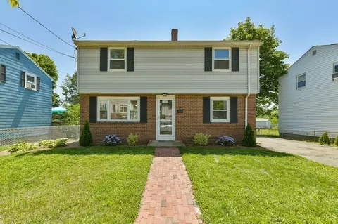 81 Lodgehill Rd, Boston, MA 02136