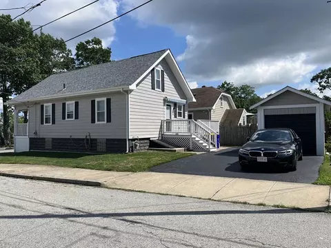 240 Chestnut St, Fall River, MA 02720 photo 4