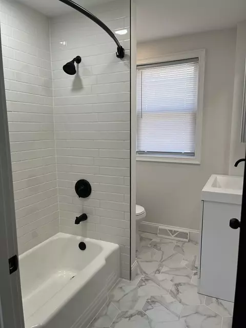 240 Chestnut St, Fall River, MA 02720 photo 22