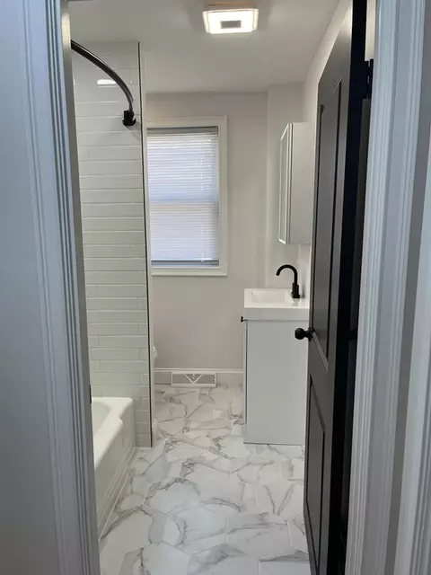240 Chestnut St, Fall River, MA 02720 photo 25