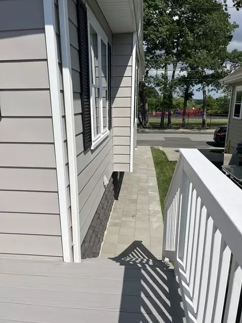 240 Chestnut St, Fall River, MA 02720 photo 5