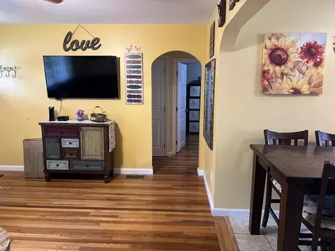 15 Conrad St, Chicopee, MA 01013 photo 14
