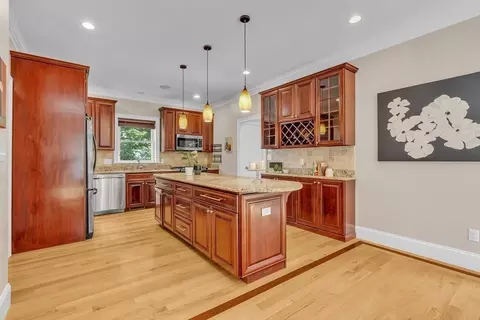 138 Webster St, Needham, MA 02494 photo 4