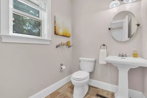 138 Webster St, Needham, MA 02494 photo 23