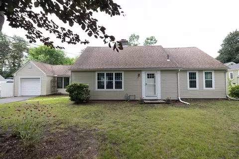 532 Roosevelt Ave, Springfield, MA 01118