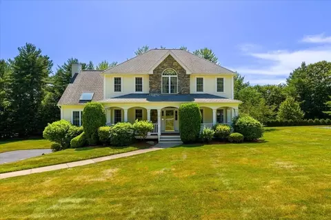 129 Shining Rock Dr, Northbridge, MA 01534