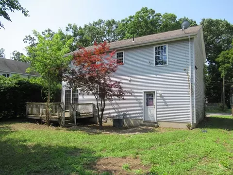 143 Draper St, Springfield, MA 01108 photo 18