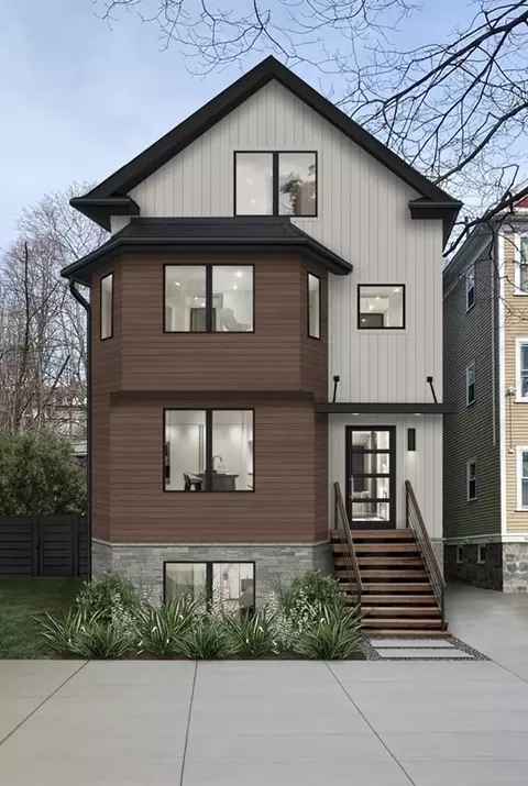 635 Chestnut Hill Ave #2, Brookline, MA 02445
