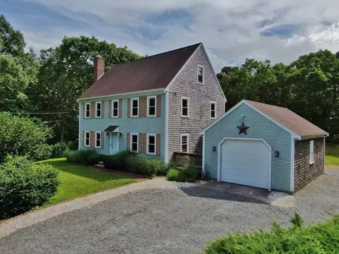 333 Old Plymouth Rd, Bourne, MA 02562