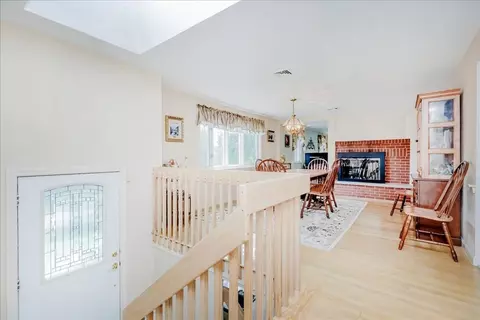 86 North St, Danvers, MA 01923 photo 15