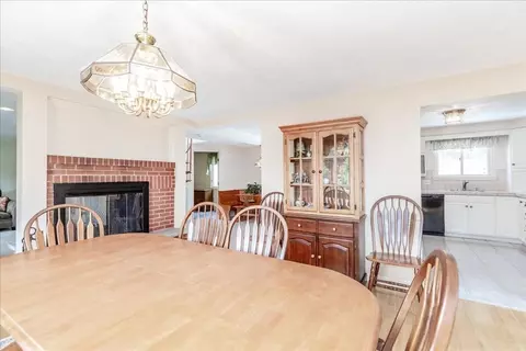 86 North St, Danvers, MA 01923 photo 14