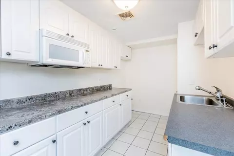 86 North St, Danvers, MA 01923 photo 32