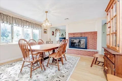 86 North St, Danvers, MA 01923 photo 12