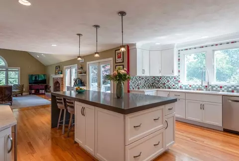 23 Castle View Dr, Gloucester, MA 01930 photo 13