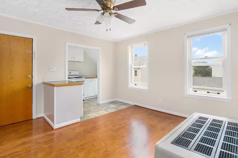 915 Walnut St, Fall River, MA 02720 photo 4