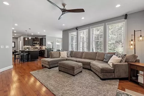 33 Alexander Way, Dunstable, MA 01827 photo 14