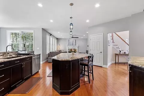 33 Alexander Way, Dunstable, MA 01827 photo 9
