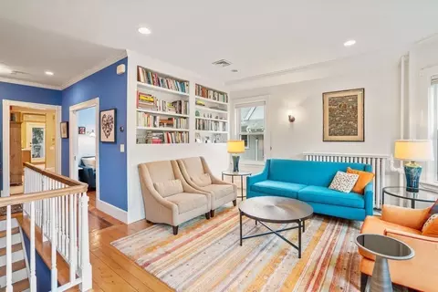 18 Bowker St, Brookline, MA 02445 photo 3