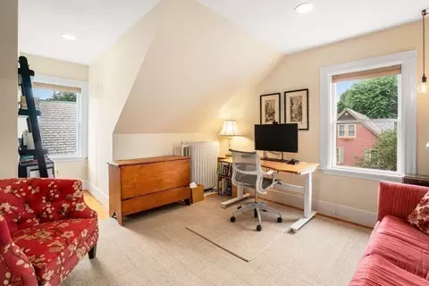 18 Bowker St, Brookline, MA 02445 photo 16