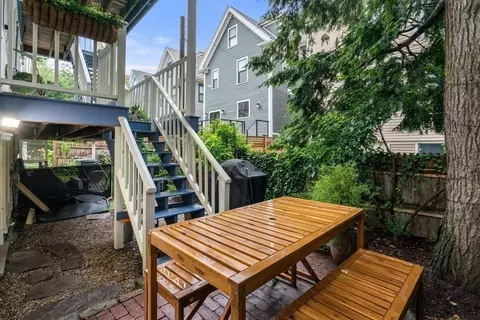 18 Bowker St, Brookline, MA 02445 photo 33