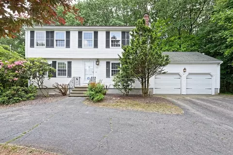 471 Winch St, Framingham, MA 01701