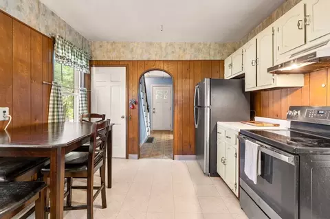 29 Walnut St, Attleboro, MA 02703 photo 22