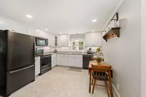 64 Buttonwood Ave, Sutton, MA 01590 photo 8