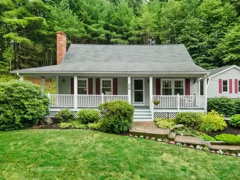 64 Buttonwood Ave, Sutton, MA 01590 photo 4