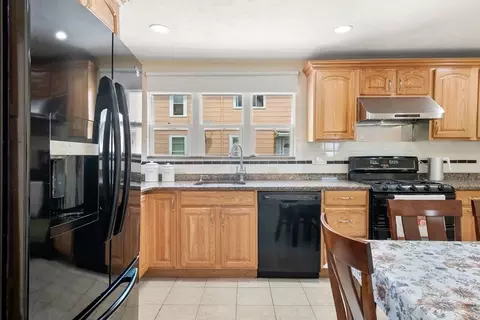 117 Belmont St, Everett, MA 02149 photo 16