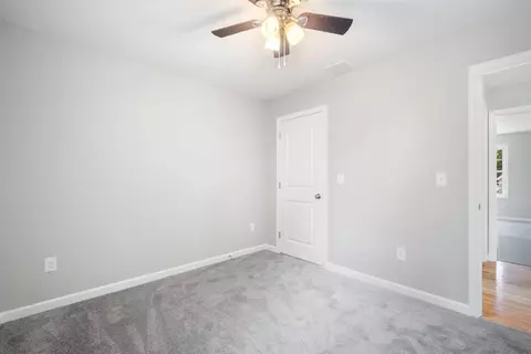 52 Drexel St, Springfield, MA 01104 photo 17