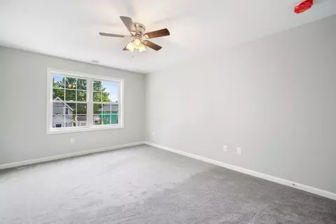 52 Drexel St, Springfield, MA 01104 photo 15