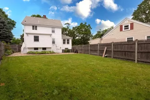 25 Porter St, Danvers, MA 01923 photo 5