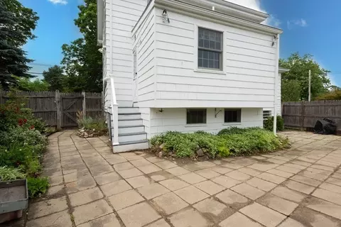 25 Porter St, Danvers, MA 01923 photo 7