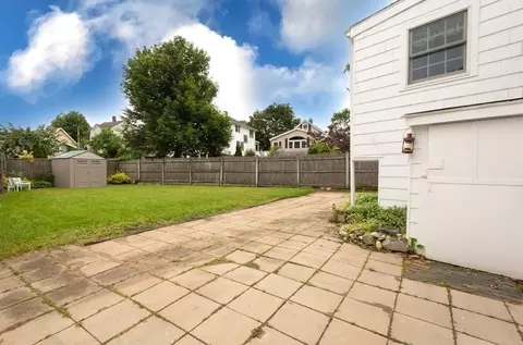 25 Porter St, Danvers, MA 01923 photo 8