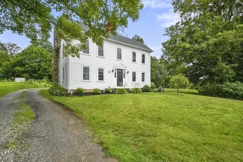 235 Manchaug Rd, Sutton, MA 01590 photo 2