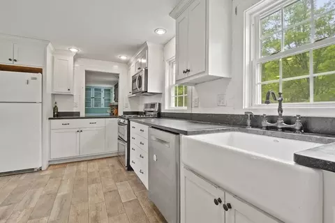 235 Manchaug Rd, Sutton, MA 01590 photo 11