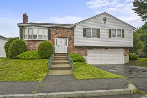 5 Pamela Cir, Malden, MA 02148