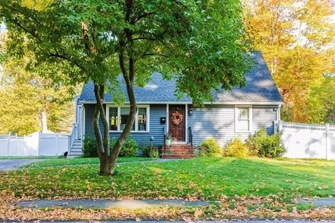 43 Glenmere Cir, Reading, MA 01867 photo 33