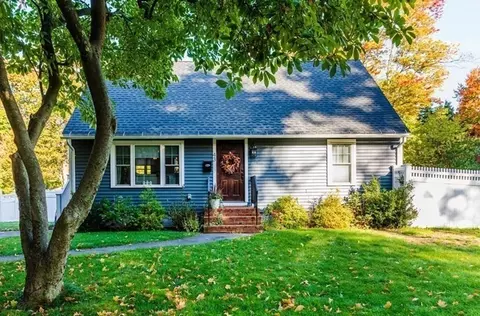 43 Glenmere Cir, Reading, MA 01867 photo 4