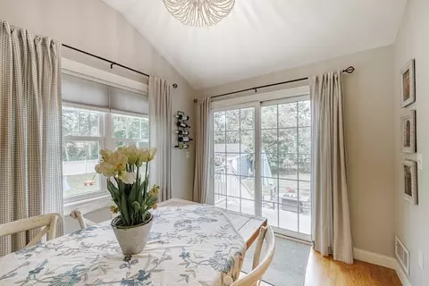 43 Glenmere Cir, Reading, MA 01867 photo 7