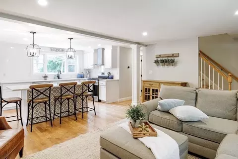 43 Glenmere Cir, Reading, MA 01867 photo 39