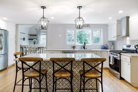 43 Glenmere Cir, Reading, MA 01867 photo 13