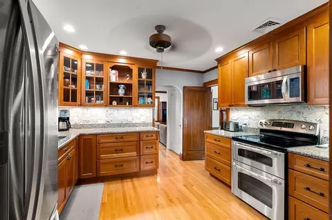 16 Parkview Rd, Reading, MA 01867 photo 15